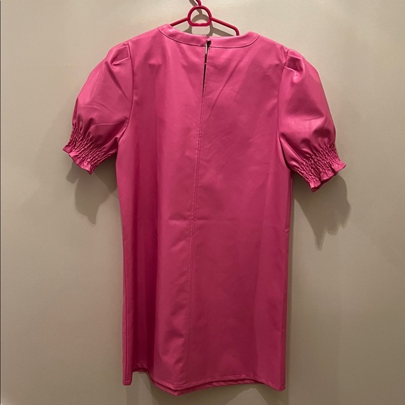 NWT THML Fuchsia Puff Sleeve Dress - Picture 5 of 11